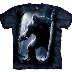 Sasquatch Bigfoot Ape Creature Hairy Man Sighting Blue Mountain T-Shirt S-3X